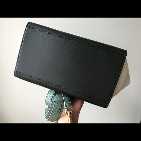 Celine  Calfskin Medium Tri-Color Trapeze - Picture 4 of 11